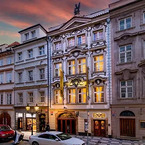 hotellátogatás