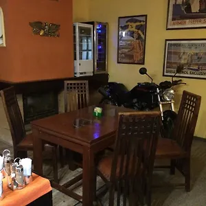 Restaurace-penzion U Pilota Кнежевес